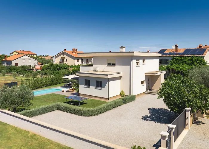 Moraceae Будинок відпочинку *